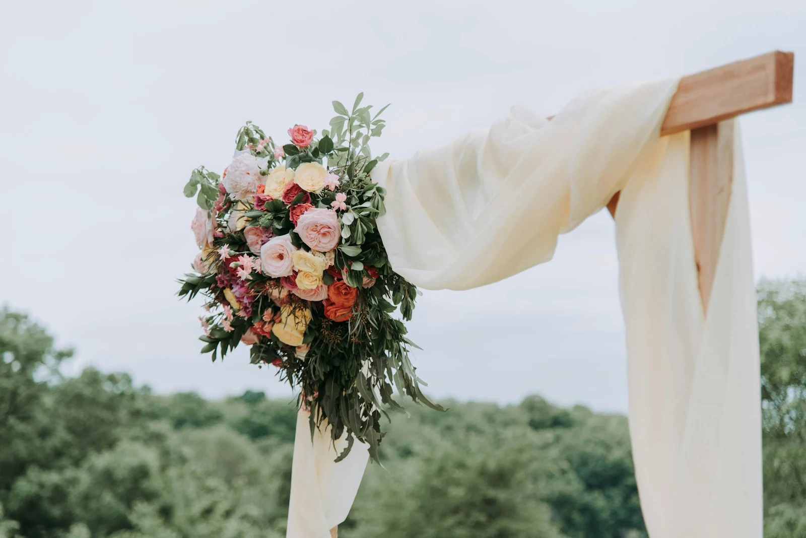 A sunlit wedding setting, ready for a beautiful beginning